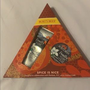 ~Burts Bees Spice is Nice Kit~